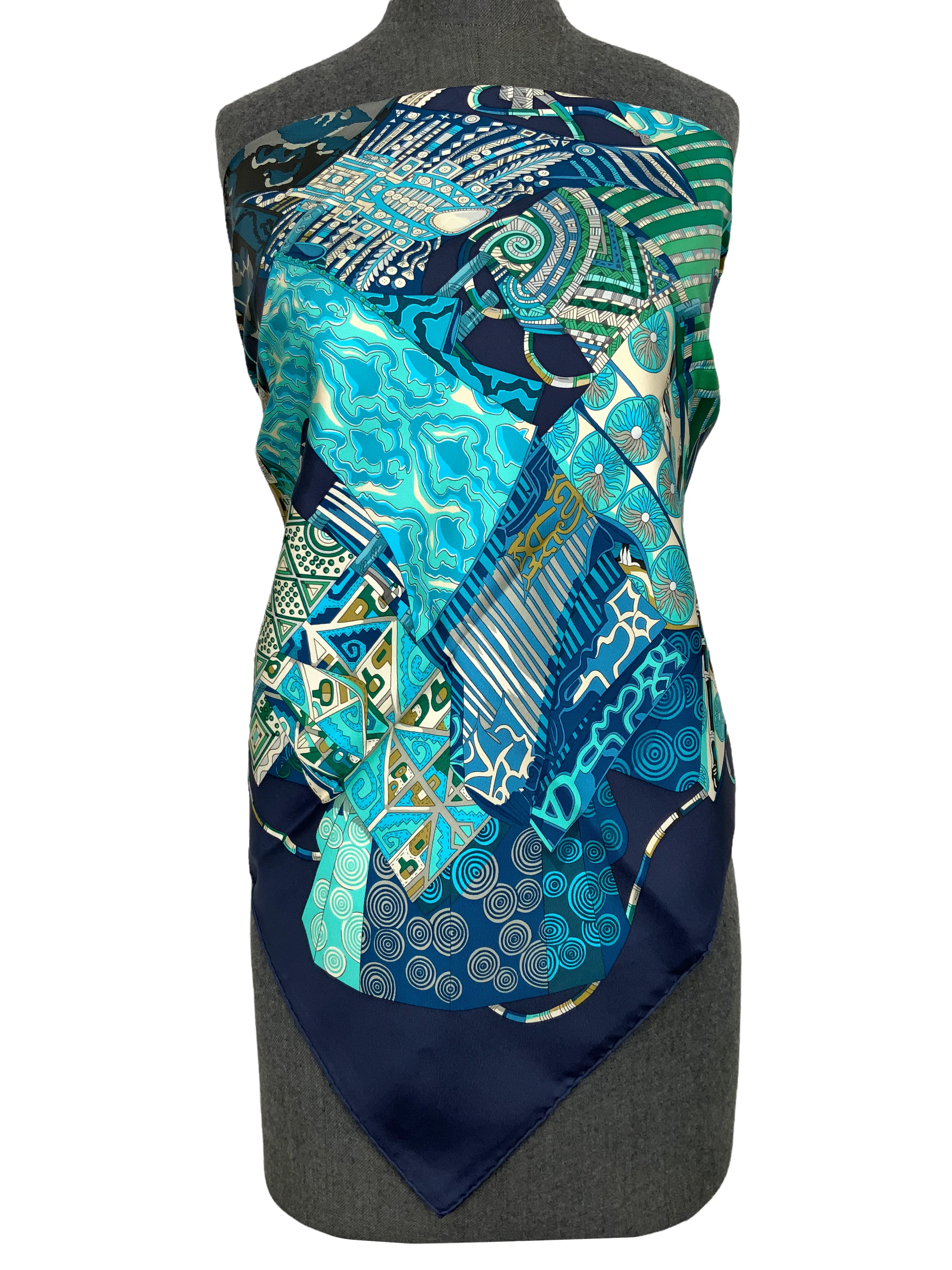 Optimized title: Hermes Silk Scarf 90 - Voyage En Etoffes Design, Luxurious 90x90 cm Size