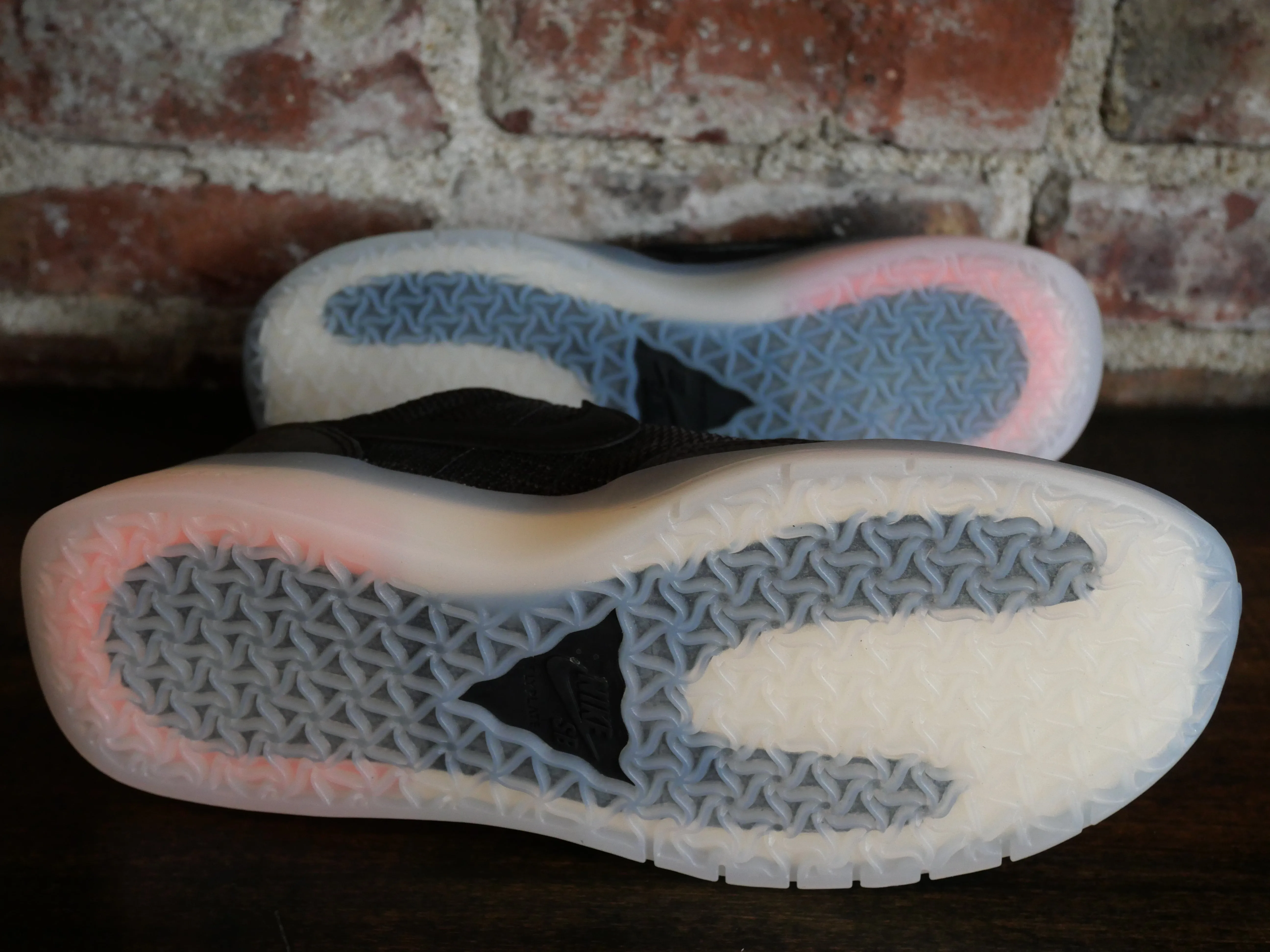 Nike SB PS8 FV849-001