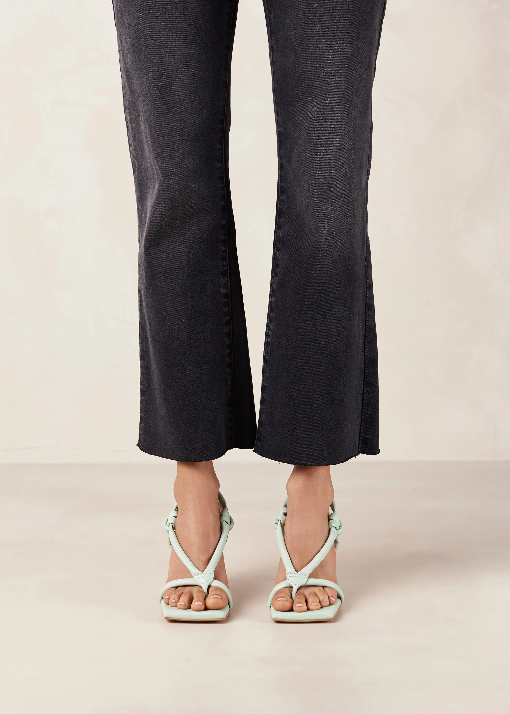Sheila Lush Green Leather Sandals