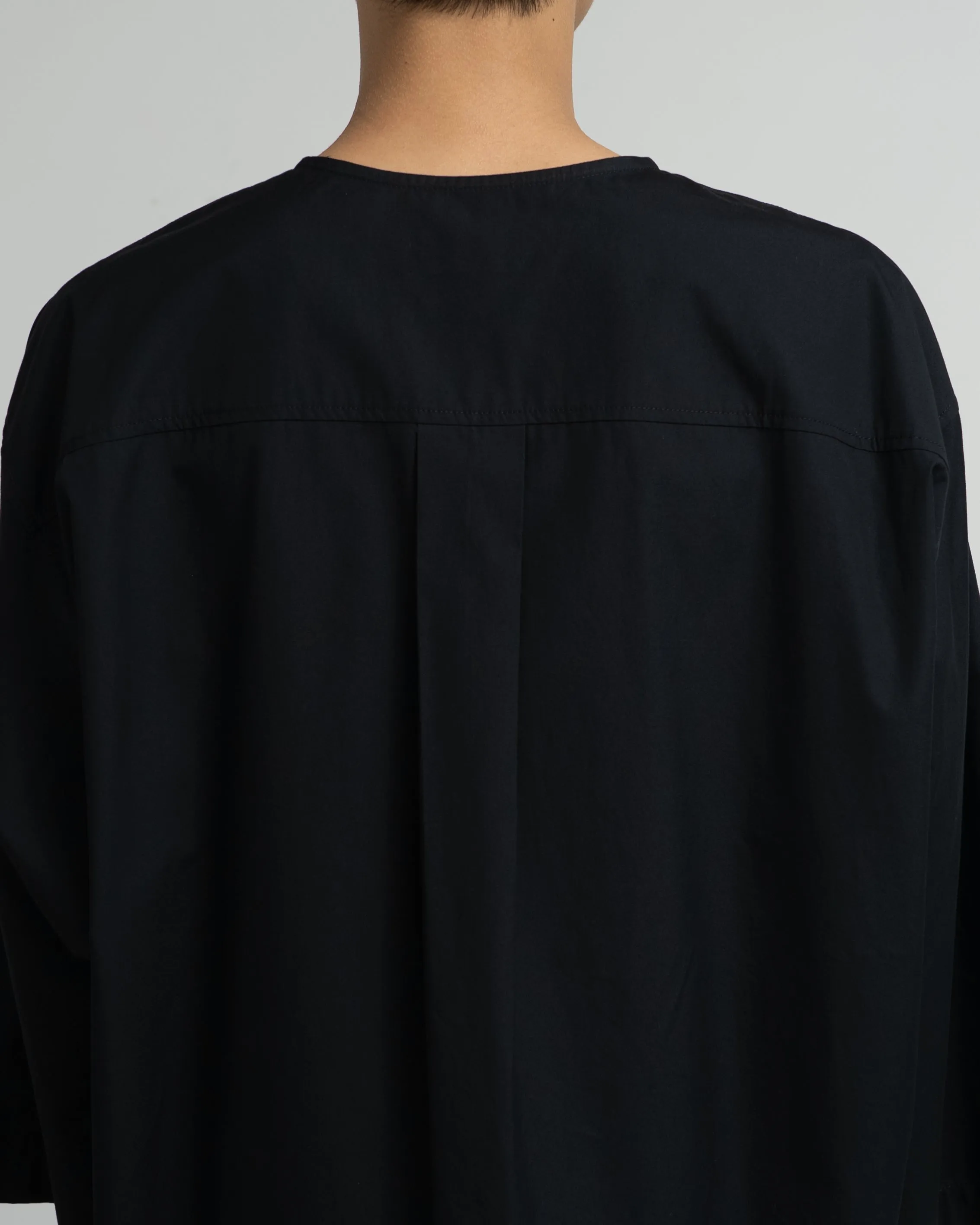SHORT SLEEVE HENLEY TOP