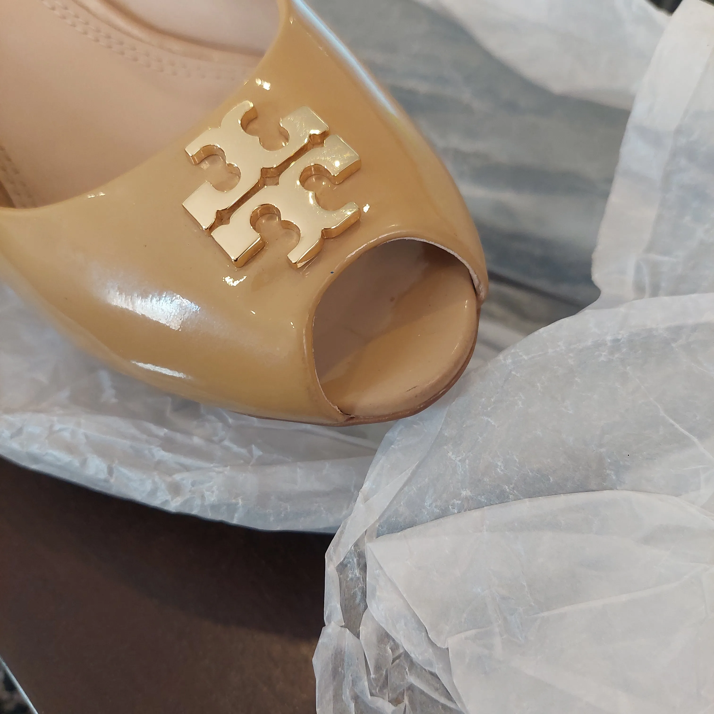 Tory Burch Burnt Almond Jade Peep-toe Wedges | Pre Loved |