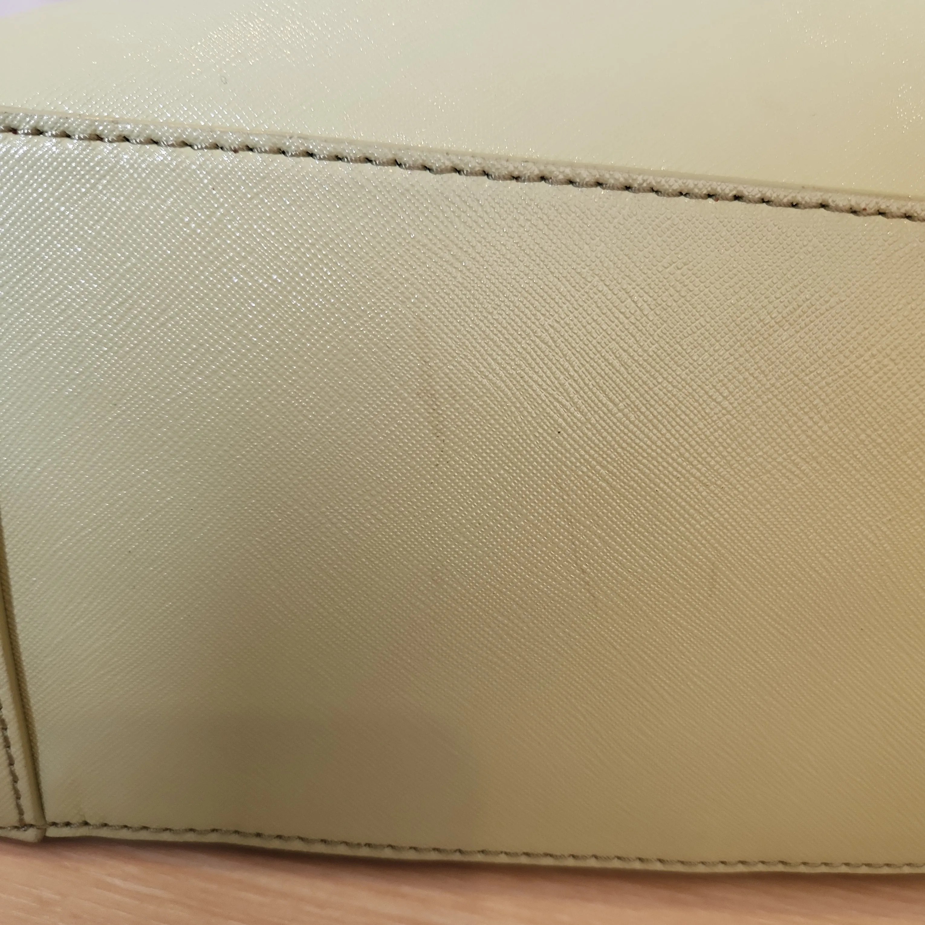 Tory Burch Mint Green Leather Large Robinson Tote | Gently Used |